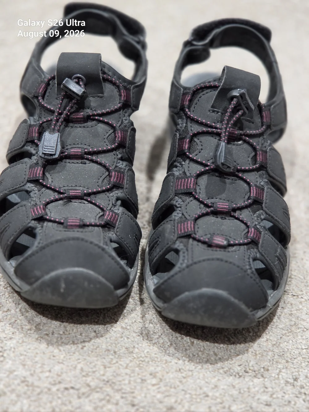 G.H. Bass & Co. Black Sandal with Burgundy Accents